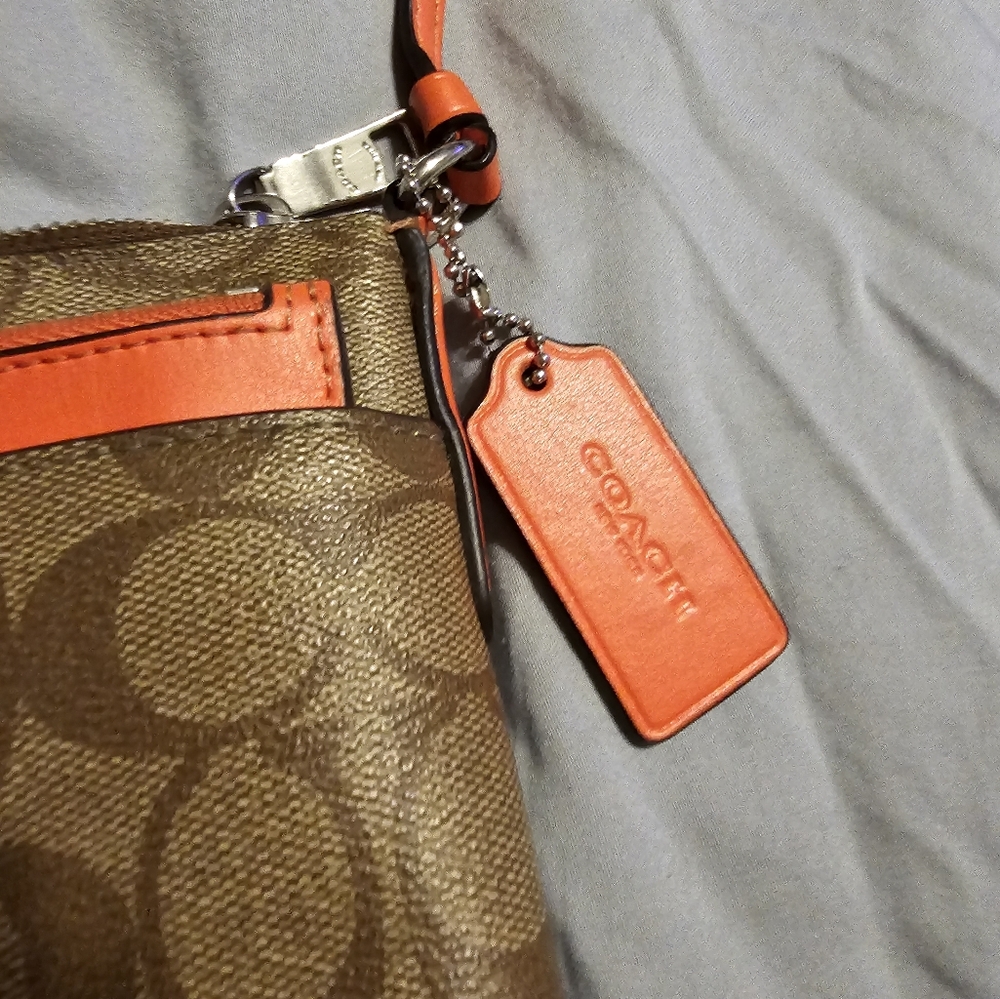 Coach Purse - Picture 2 of 4